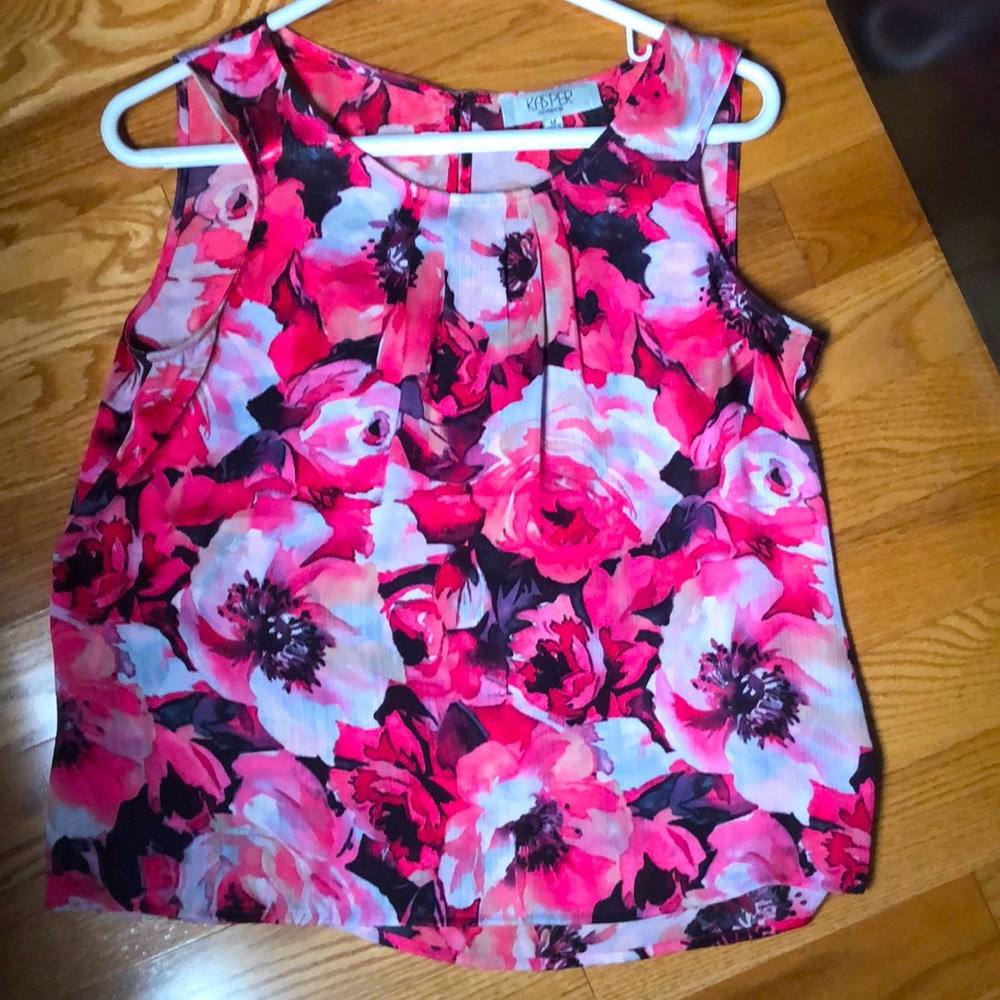 Sleeveless top :)